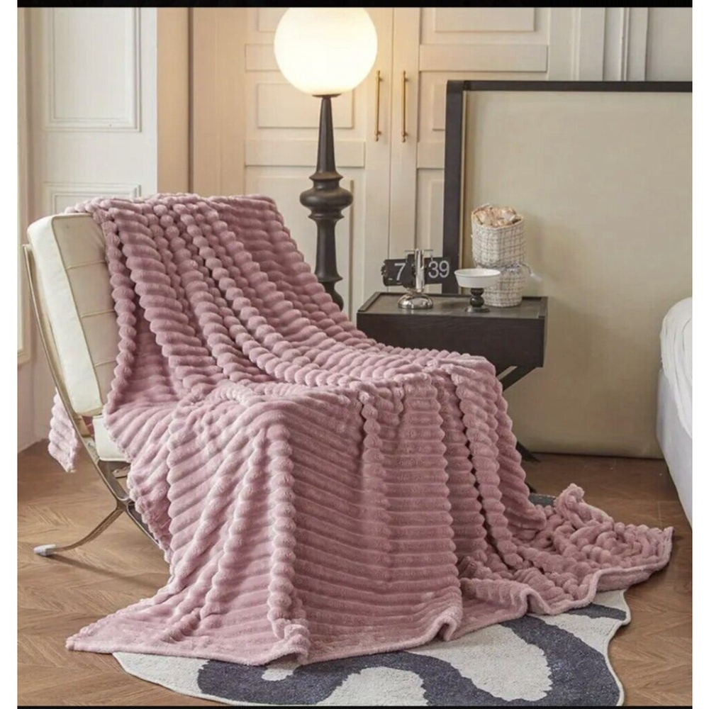 Queen Blanket Gray Plush Blankets Bedspread  Cozy Couch Throw Bed topper Gift - Picture 7 of 12